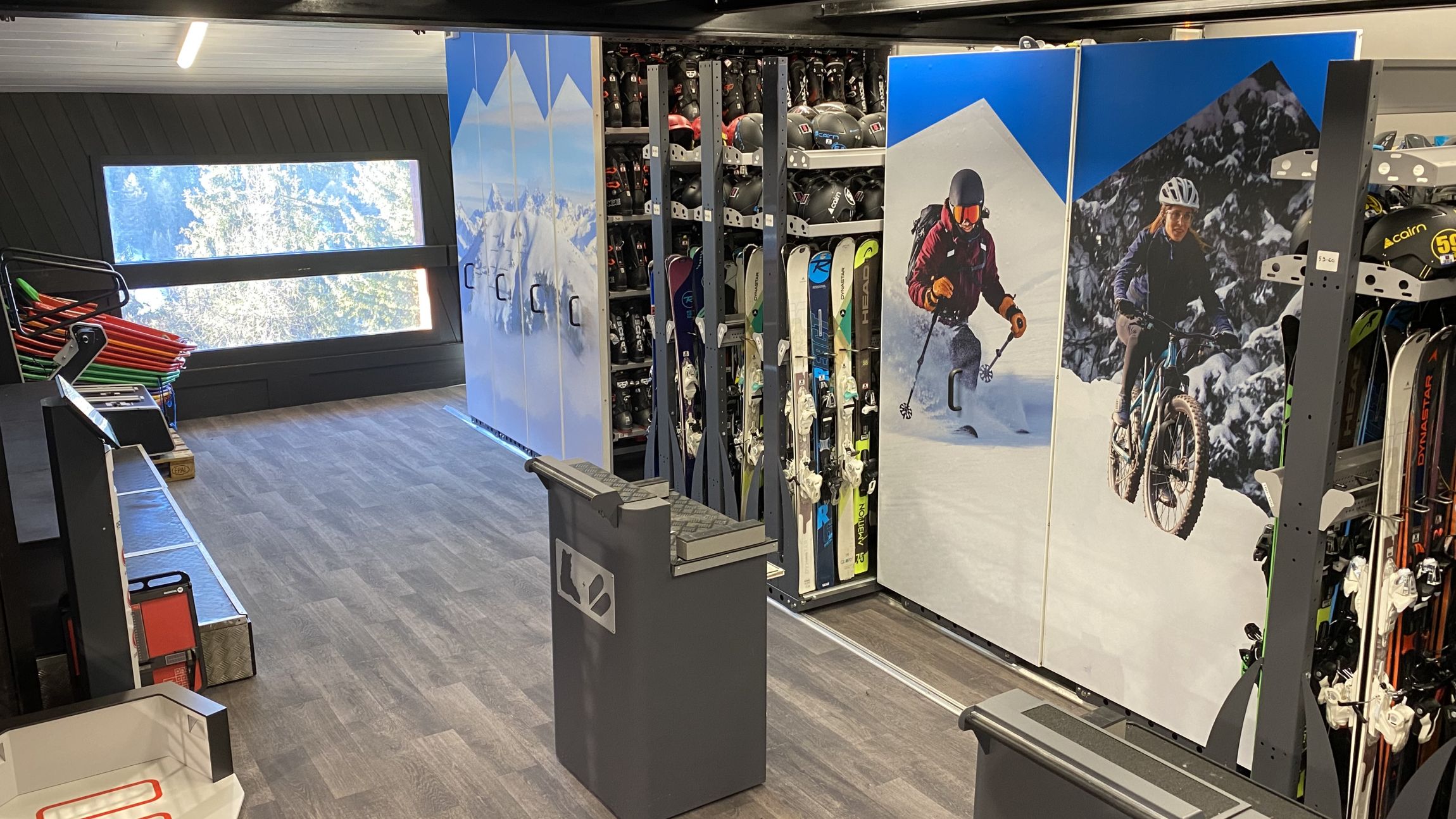Decathlon ski sales